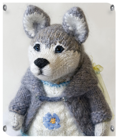 Husky knitted toy 